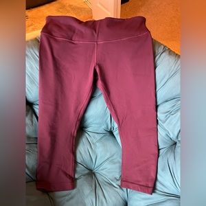 Lululemon cropped leggings size 12